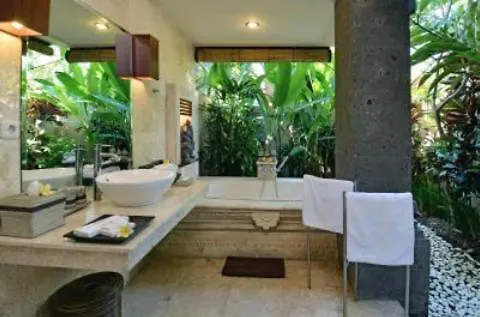 Unggasan Hotel 5*